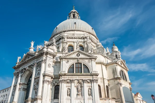 Veiw på Basilica di Santa Maria della Salute, Venedig, Italien — Stockfoto