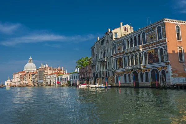 Vista en Basilica di Santa Maria della Salute, Venecia, Italia — Foto de Stock