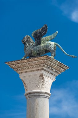 Venedik Doge Sarayı, Venedik, Ital kanatlı aslan heykeli