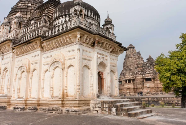 Gamla struktur av templet i komplex av Khajuraho grupp av monument. UNESCO världsarv — Stockfoto