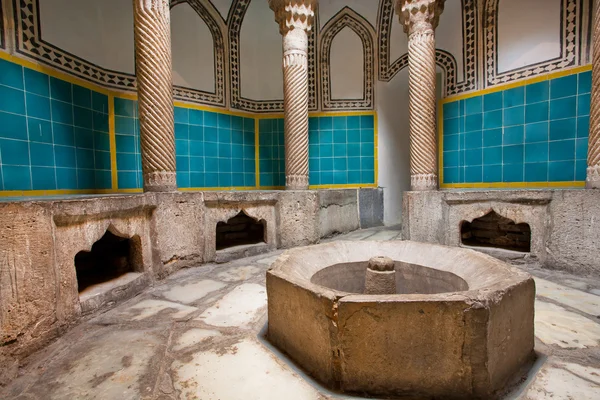 Interieur van een oude hamam bad — Stockfoto