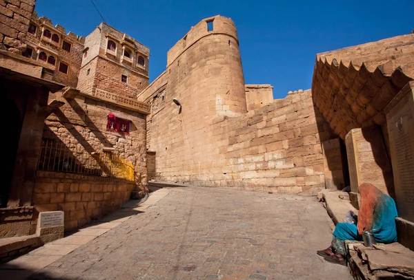 Steep ascent to the fort Mehrangarh built in 15th century — Zdjęcie stockowe