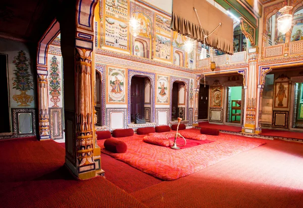 Mansion room appartiene alla ricca famiglia indiana del Rajasthan — Foto Stock