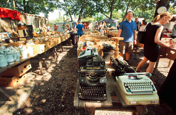 People choose vintage typewriters and cookware