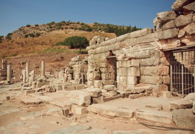 Şehir Efes, Türkiye'nin tepelerde yıkık evler kurulan 10 yüzyıl M.ö. '.