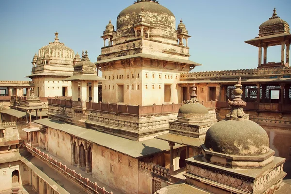 Arquitectura india del siglo XVII, fortaleza Jahangir Mahal — Foto de Stock