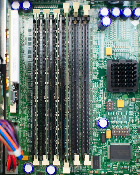 Im Inneren des Servers PC. Motherboard und RAM-Speicher. — Stockfoto
