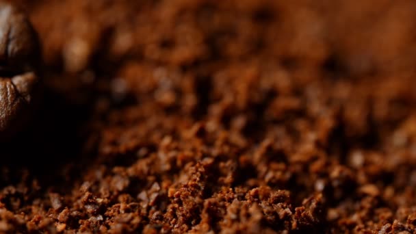 Makro Widok Ziarna Kawy Kawy Mielonej — Wideo stockowe