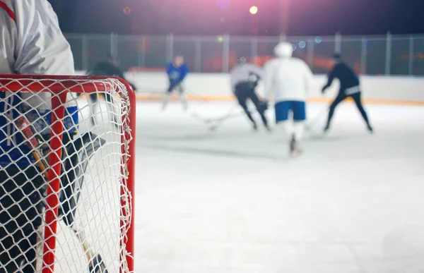 People Play Hockey Outdoors Winter Time — Stock Photo, Image