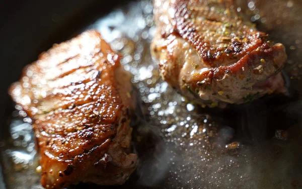 Filete Pato Cocina Una Sartén —  Fotos de Stock