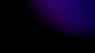 Mor ışık arka planda sızıntı yapıyor. 4K 'da gerçek atış..