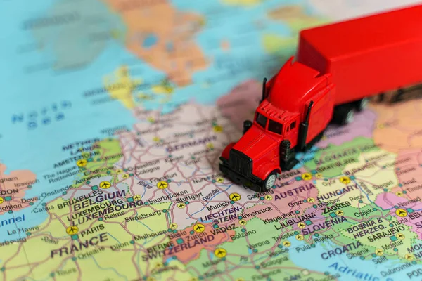 Caminhão Com Reboque Mapa Europa — Fotografia de Stock