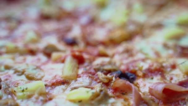 Hawajska Pizza Ananasem Szynką — Wideo stockowe