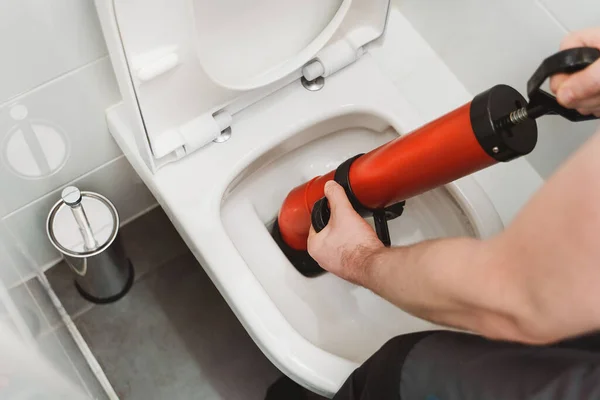 Toilettes Déblocage Plombier Avec Nettoyeur Professionnel Pompe Force — Photo