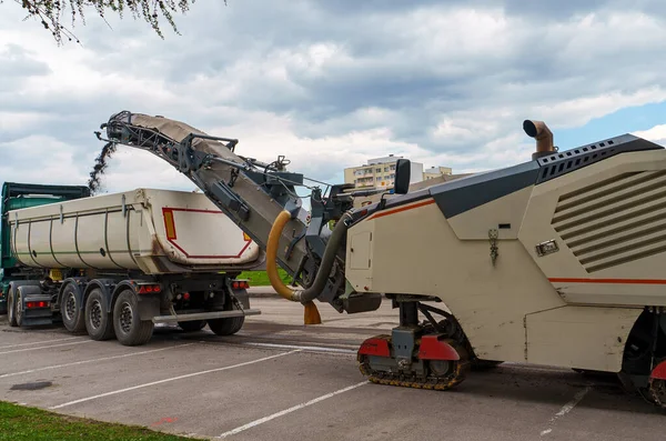 Asfalt Freesmachine Werkt Straat Bestratingsfrezen — Stockfoto