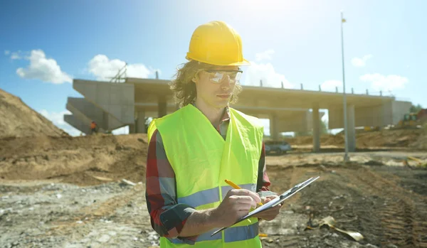 Constructor Con Documentos Fondo Sitio Construcción Cruce Carreteras —  Fotos de Stock