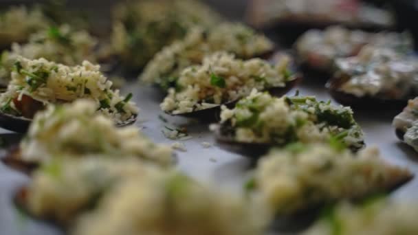 Moules Farcies Avant Cuisson Four — Video