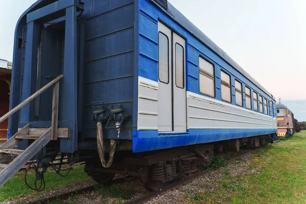 野外博物館で旧ソ連鉄道旅客輸送 — ストック写真