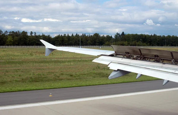 Launched wing mechanization. View from the plane. — Stock Photo, Image