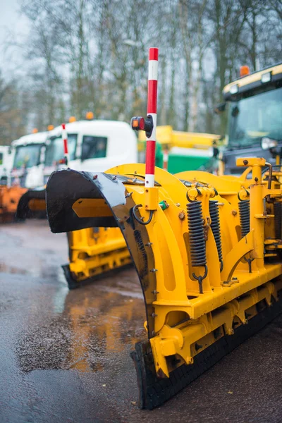 Plow-frame Close-up. Winter road services are ready for winter. — Stock Photo, Image