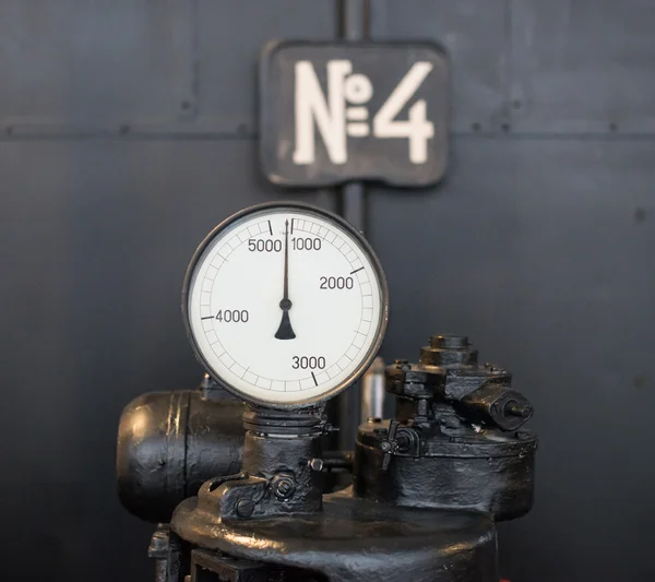 Vintage tachometer. Part of old power plant. — Stock Photo, Image