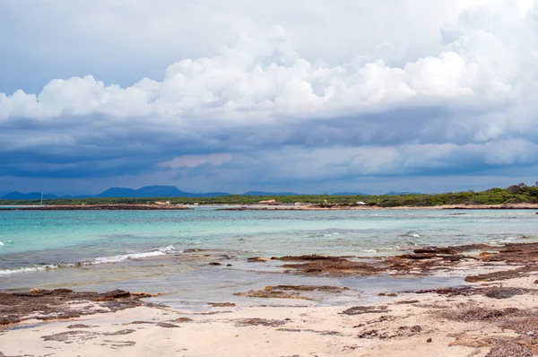 Tropical storm coming in the sea. — Stock Photo, Image