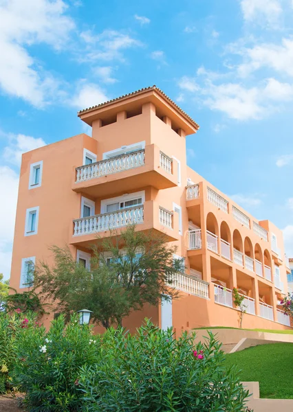 Vista da villa moderna em resorts . — Fotografia de Stock