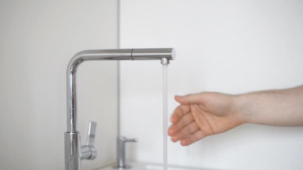 Man washing hands with soap. — Stock Video