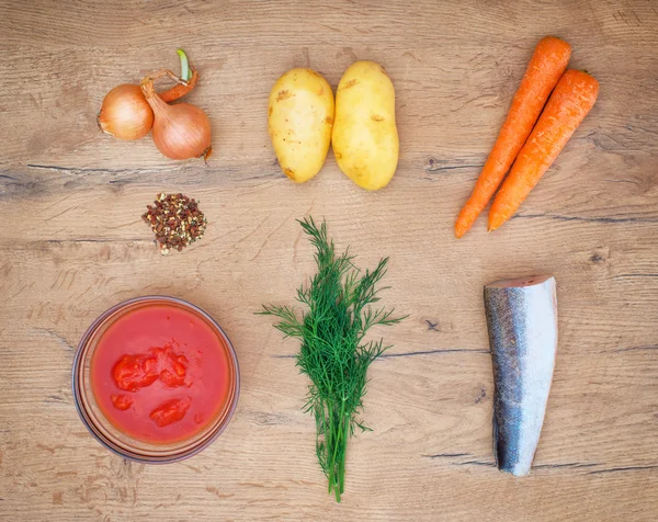 Ingredientes alimentarios en la mesa de madera. Vista superior . — Foto de Stock