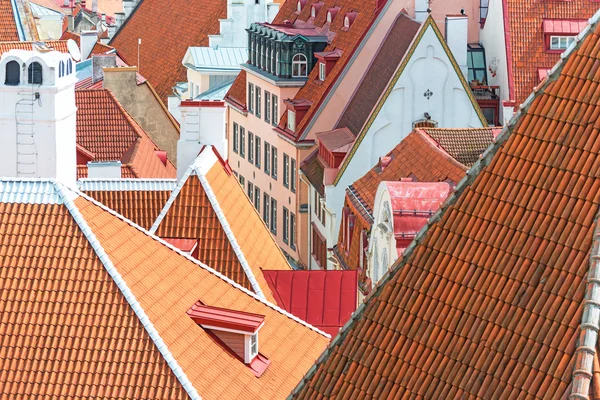 Eski şehrin kırmızı çatılar. — Ücretsiz Stok Fotoğraf