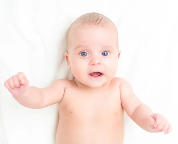 Schattige kleine baby. Plaats voor uw tekst. — Stockfoto