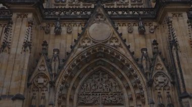 Prag Kalesindeki Gotik Aziz Vitus Katedrali.