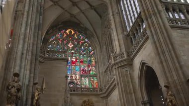 Prag, Çek Cumhuriyeti - 07.05.2025: Saint Vitus Katedrali.