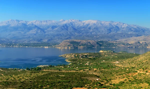 Aerial view of mountains and sea on peninsula. — Stock Photo, Image