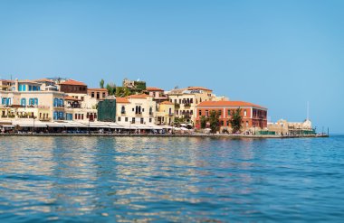 Cityscape ve mesire denize yakın.