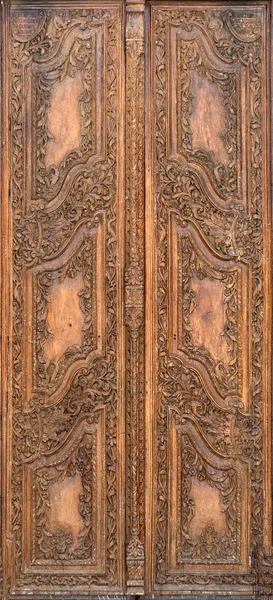 Close-Up Nézd antik fából készült ajtó. — Stock Fotó