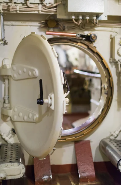 Inside of submarine. Round bulkhead door. — Stock Photo, Image