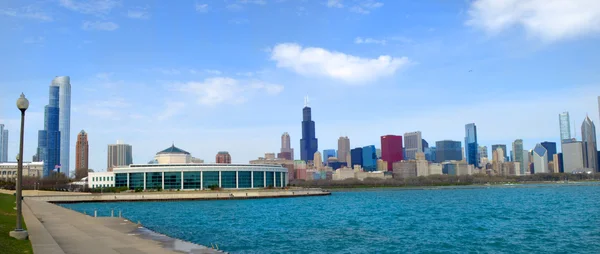 Horisont av staden chicago — Stockfoto