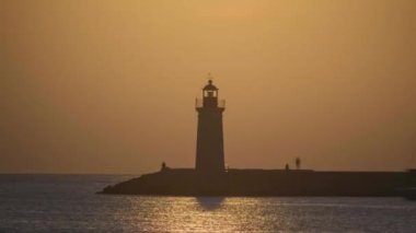Port de andratx deniz feneri, deniz feneriyle gün batımı, yaz günbatımı, mallorca, balear adaları, spainMediterranean gün batımı, Avrupa Günbatımı zaman çizelgesi