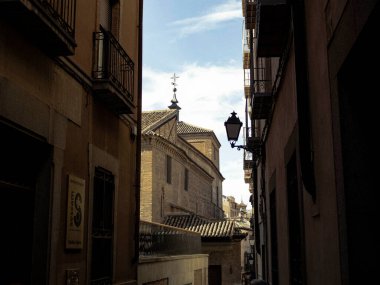 Merkez sokaklar, tipik yerler, Toledo, İspanya, Avrupa kiliseleri ve katedrali.