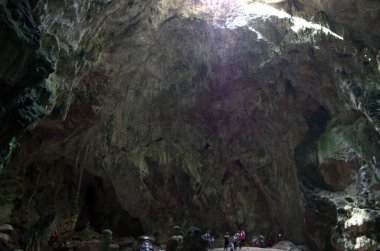 Mallorca, Balear Adaları, İspanya, Avrupa ve Akdeniz 'de doğal ışık alan mağara