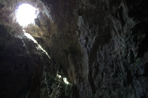 Cueva Con Luz Natural Mallorca Islas Baleáricas España Europa Mediterráneo —  Fotos de Stock