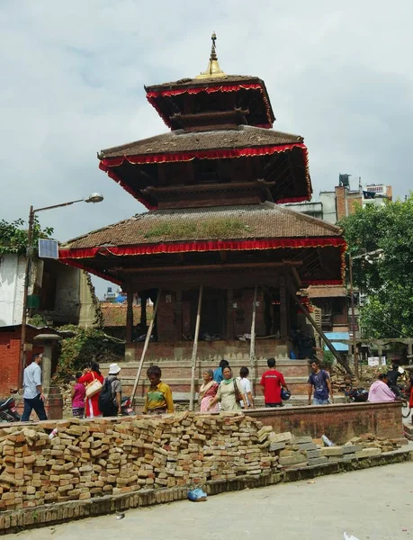 Nação Nepal Após Terremoto Que Destruiu Muitos Seus Templos Casas — Fotografia de Stock