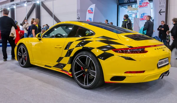 Saint Petersburg Nisan 2021 Lüks Alman Spor Arabası Porsche 911 — Stok fotoğraf