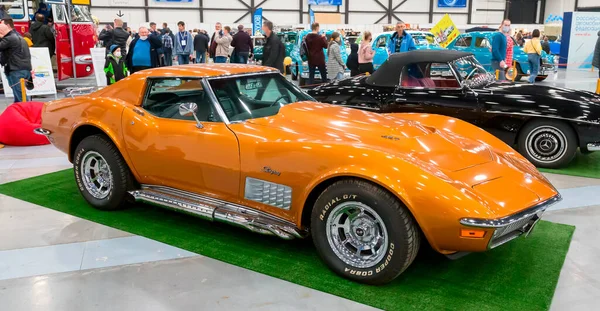 상트페테르부르크 Apr 2021 Vintage American Sports Car Chevrolet Corvette Stingray — 스톡 사진