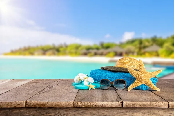Beach accessories for travelling on wood — Stock Photo, Image