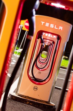 Tesla super charger clipart
