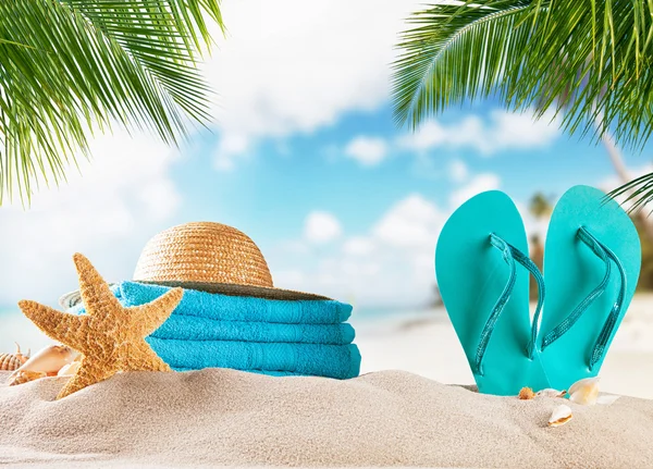 Summer beach accessories on sand — Stock Photo, Image