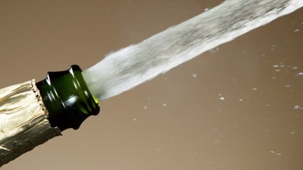 Super Slow Motion Champagne Explosion Öppna Champagne Flaska Närbild Inspelning — Stockvideo