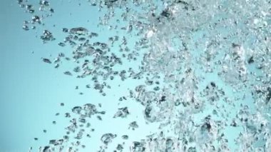 Kaynayan suyun çok yavaş hareket etmesi. Yüksek hızlı sinema kamerası, 1000 fps..